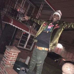 Meet your Posher, Leroy